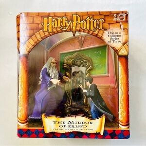 Mattel 2001 Harry Potter Classic Scenes Collection The Mirror of Erised 50255